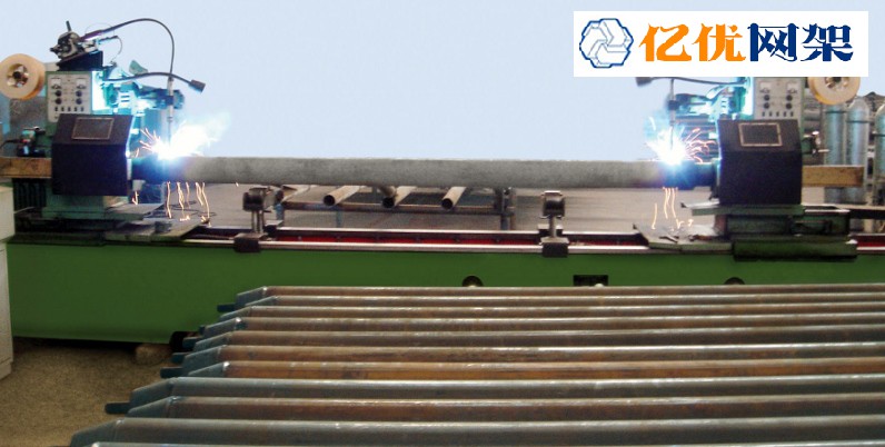 安达网架杆件焊接